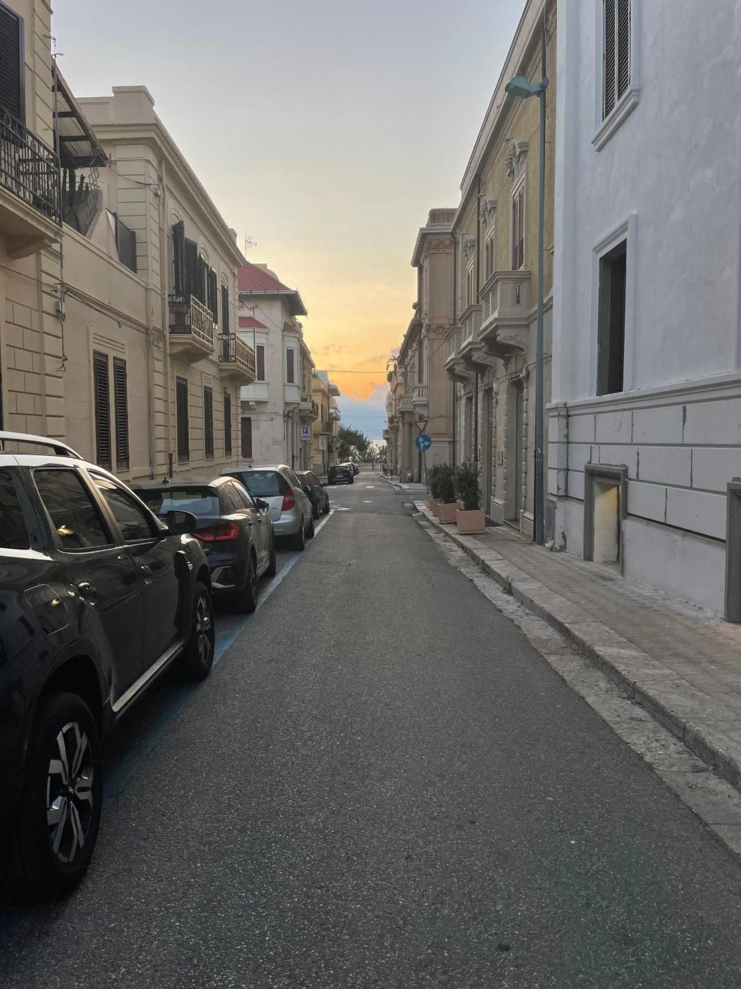 La Cattedrale Hotel Reggio di Calabria Luaran gambar