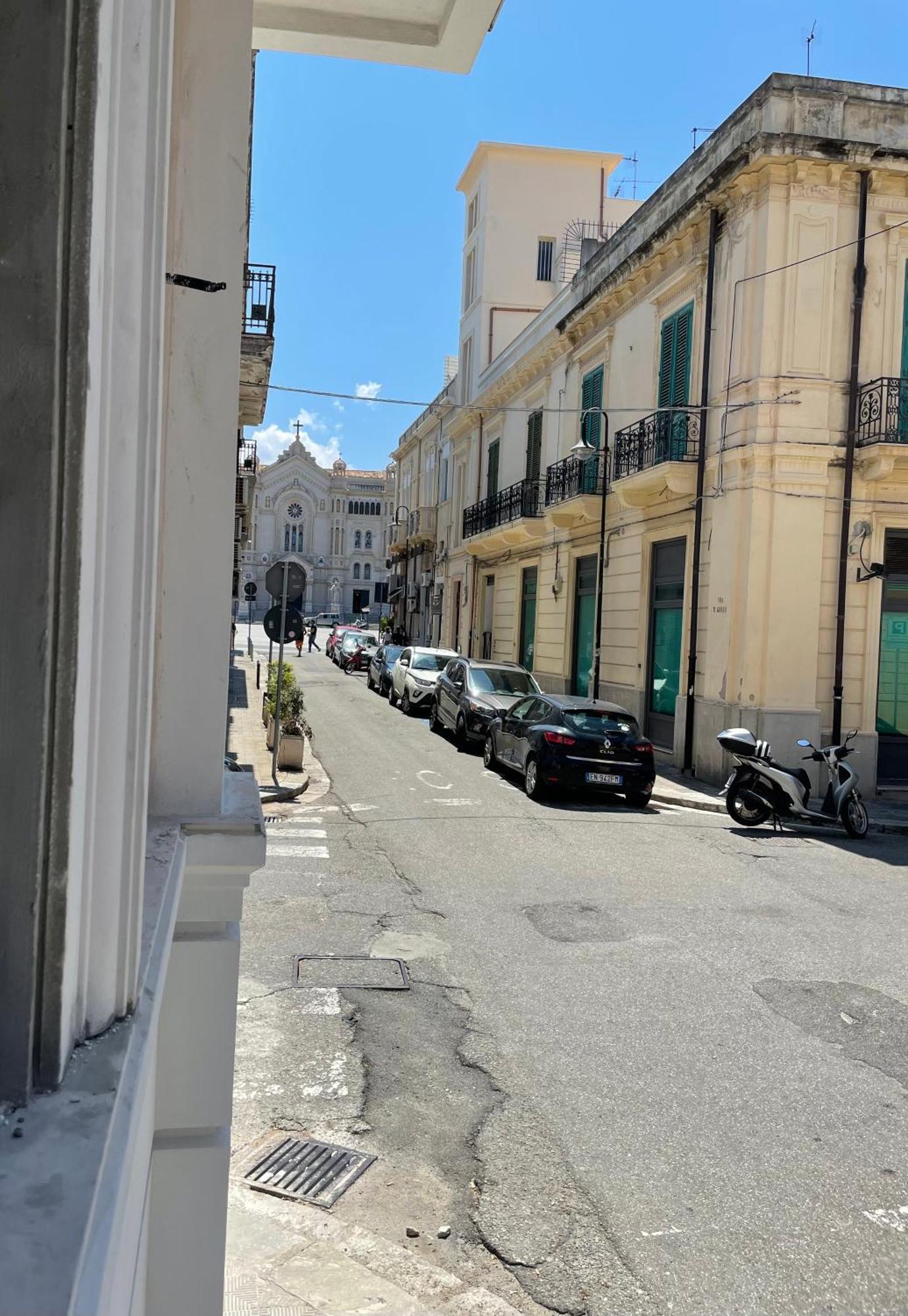 La Cattedrale Hotel Reggio di Calabria Luaran gambar