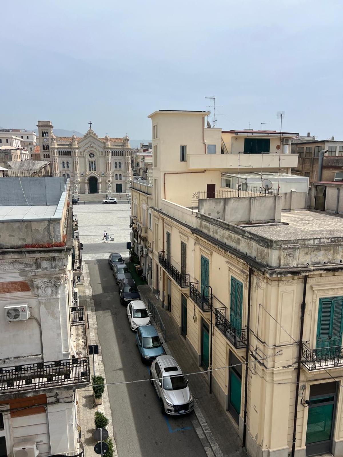 La Cattedrale Hotel Reggio di Calabria Luaran gambar
